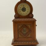 926 2018 TABLE CLOCK